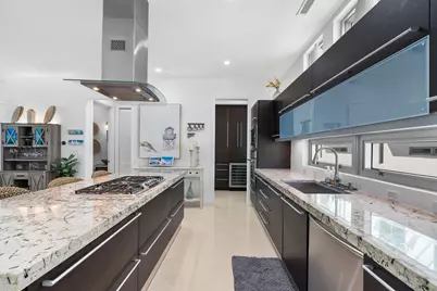 705 Briny Avenue, Pompano Beach, FL 33062 - Photo 11