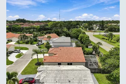 4969 Broadstone Circle, West Palm Beach, FL 33417 - Photo 47