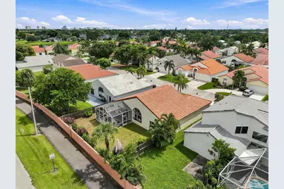 4969 Broadstone Circle, West Palm Beach, FL 33417 - Photo 49