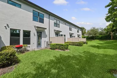 4488 Appleton Circle E, Oakland Park, FL 33309 - Photo 39