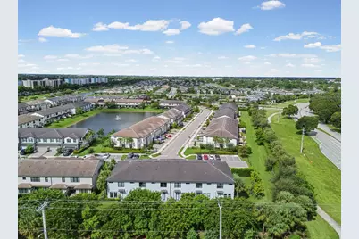 4488 Appleton Circle E, Oakland Park, FL 33309 - Photo 63