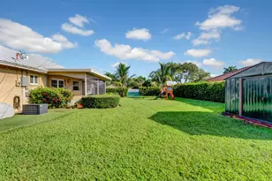 1100 SW 12th Ave, Boca Raton, FL 33486 - Photo 35