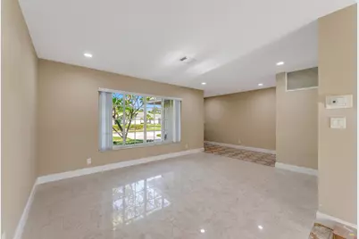 1100 SW 12th Avenue, Boca Raton, FL 33486 - Photo 19