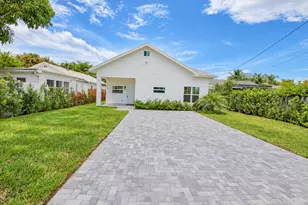 520 38th St, West Palm Beach, FL 33407 - Photo 1