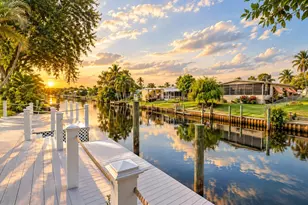 231 SE Paradise Pl, Stuart, FL 34997 - Photo 1