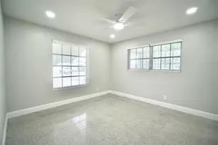 917 SE 15th Ct, Deerfield Beach, FL 33441 - Photo 17