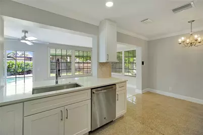 917 SE 15th Court, Deerfield Beach, FL 33441 - Photo 9