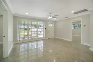 917 SE 15th Ct, Deerfield Beach, FL 33441 - Photo 5