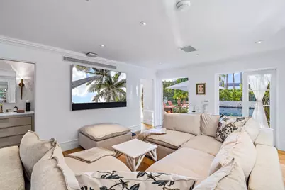 111 Via Del Lago, Palm Beach, FL 33480 - Photo 47