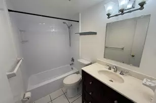 909 SE 14th Ct, Fort Lauderdale, FL 33316 - Photo 9