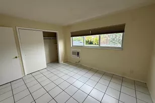 909 SE 14th Ct, Fort Lauderdale, FL 33316 - Photo 7