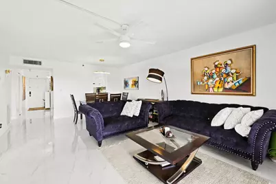 4550 NW 18th Avenue #406, Deerfield Beach, FL 33064 - Photo 9