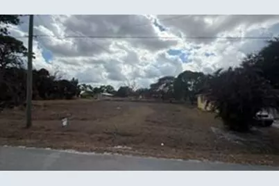 Avenue R, Fort Pierce, FL 34947 - Photo 5