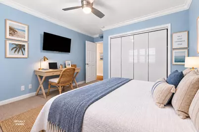 815 Middle River Drive #202, Fort Lauderdale, FL 33304 - Photo 13