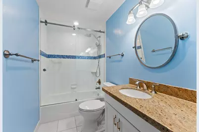 815 Middle River Drive #202, Fort Lauderdale, FL 33304 - Photo 11