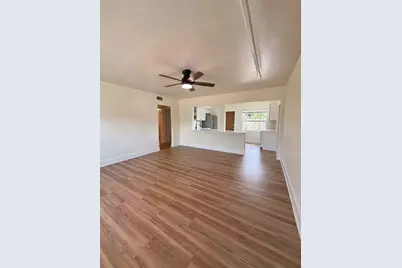 175 E 24th Street, Riviera Beach, FL 33404 - Photo 5