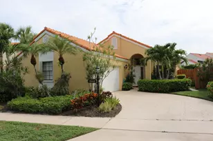 2668 La Lique Cir, Palm Beach Gardens, FL 33410 - Photo 43