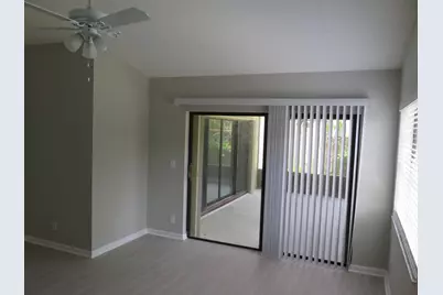2668 La Lique Circle, Palm Beach Gardens, FL 33410 - Photo 17