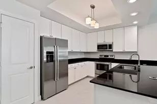 312 Bay Colony Dr N, Juno Beach, FL 33408 - Photo 7