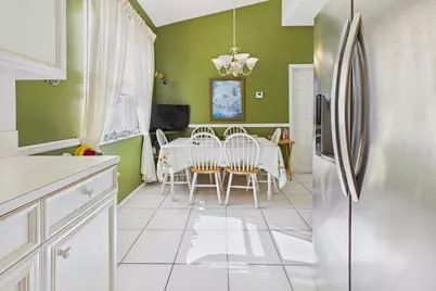 7032 Cataluna Circle, Delray Beach, FL 33446 - Photo 11