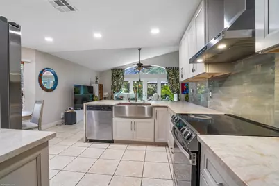 3848 Miramontes Circle, Wellington, FL 33414 - Photo 13