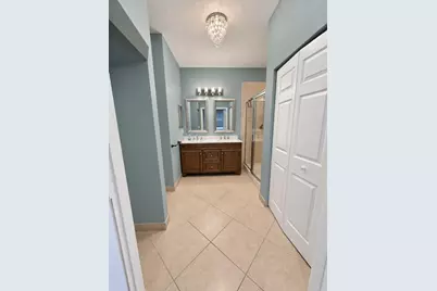 1571 SE Hampshire Way #102, Stuart, FL 34994 - Photo 9
