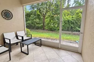 1571 SE Hampshire Way, Stuart, FL 34994 - Photo 7