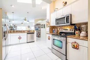 9847 Harbour Lake Cir, Boynton Beach, FL 33437 - Photo 23
