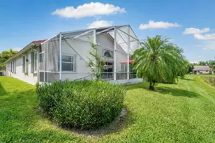 9847 Harbour Lake Cir, Boynton Beach, FL 33437 - Photo 45