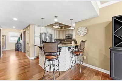 2650 Lake Shore Drive #401, Riviera Beach, FL 33404 - Photo 9