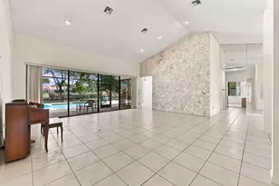 10695 Stonebridge Blvd, Boca Raton, FL 33498 - Photo 7
