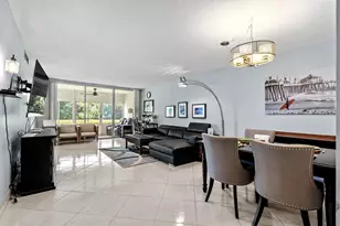 3151 S Palm Aire Dr, Pompano Beach, FL 33069 - Photo 1
