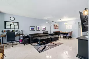 3151 S Palm Aire Dr, Pompano Beach, FL 33069 - Photo 7