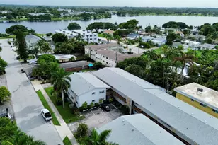 111 Cleveland St, Lake Worth Beach, FL 33461 - Photo 19