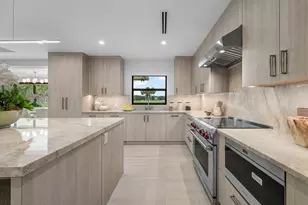 13254 Polo Club Rd, Wellington, FL 33414 - Photo 11