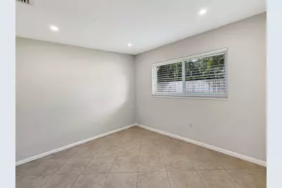 1321 NE 46th Street, Oakland Park, FL 33334 - Photo 19