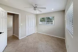 1321 NE 46th St, Oakland Park, FL 33334 - Photo 15