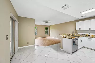 6520 NW 41st Terrace, Coconut Creek, FL 33073 - Photo 13