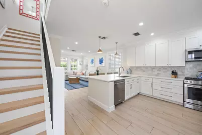 331 October Street, Palm Beach Gardens, FL 33410 - Photo 5