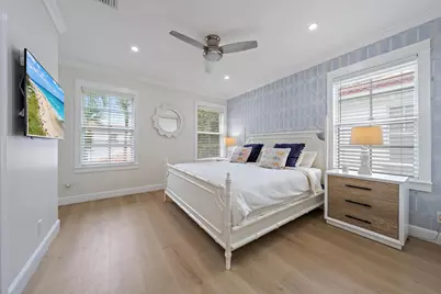 331 October Street, Palm Beach Gardens, FL 33410 - Photo 9