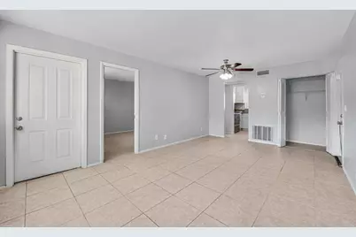 445 Lake Frances Drive #445, West Palm Beach, FL 33411 - Photo 5