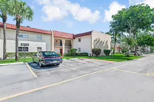 445 Lake Frances Dr, West Palm Beach, FL 33411 - Photo 25