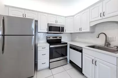 190 Saxony D Circle, Delray Beach, FL 33446 - Photo 5