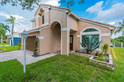 1551 NW 132nd Avenue, Pembroke Pines, FL 33028 - Photo 39