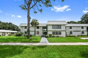 2302 Sunrise Blvd, Fort Pierce, FL 34982 - Photo 1