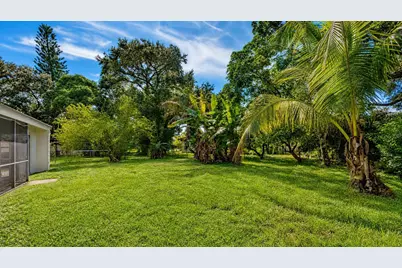 10880 NW 45th Street, Coral Springs, FL 33065 - Photo 39