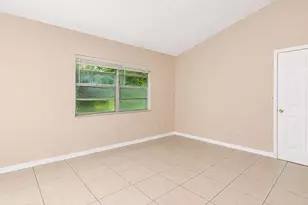10880 NW 45th St, Coral Springs, FL 33065 - Photo 15