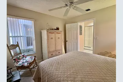 7702 Majestic Palm Drive, Boynton Beach, FL 33437 - Photo 27