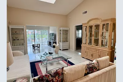 7702 Majestic Palm Drive, Boynton Beach, FL 33437 - Photo 13