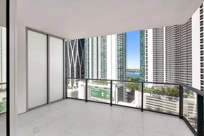 851 NE 1st Avenue #2005, Miami, FL 33132 - Photo 19